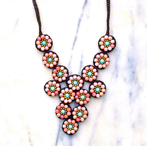 Statement Necklace 14 Flowers Pale Pink