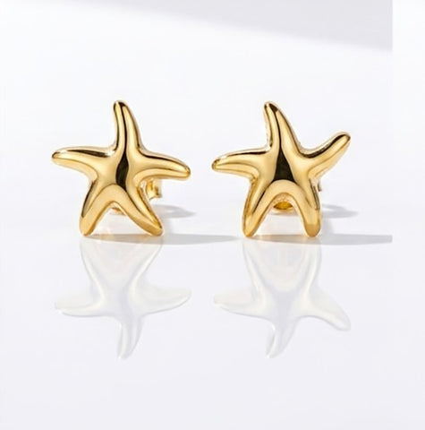 Gold starfish earrings