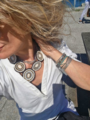 Satment necklace with a bohemian influence.