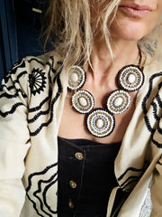 Satment necklace with a bohemian influence.
