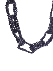 Midnight  beading  chain links.