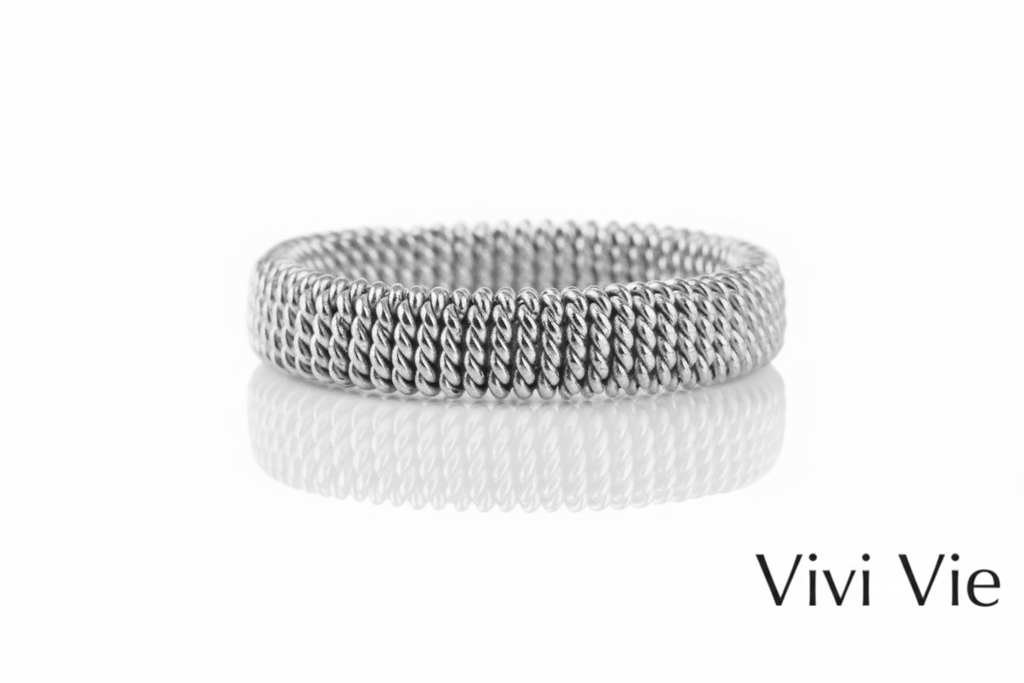 Silver wire design ring