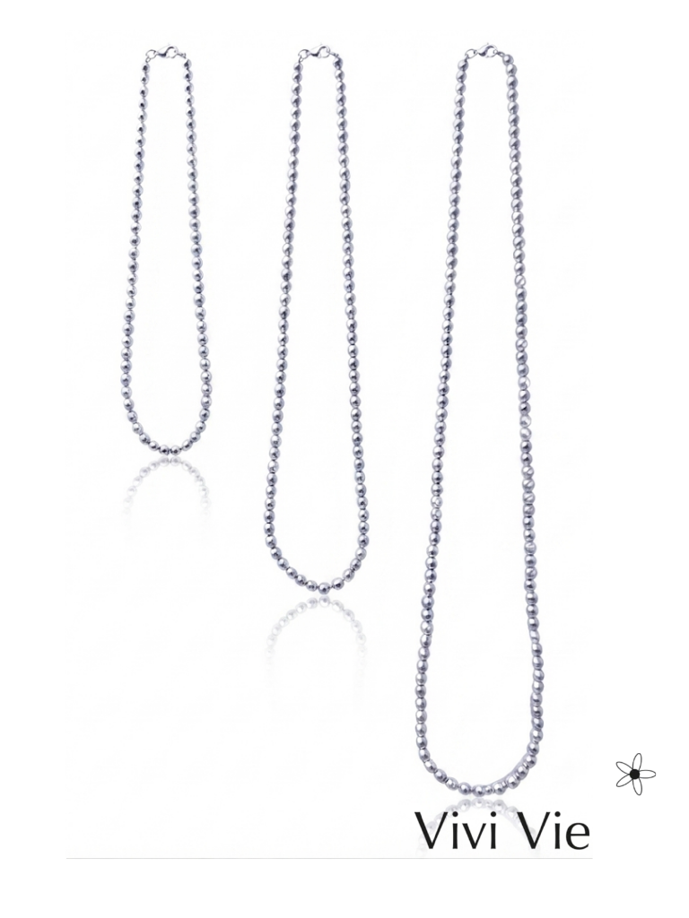 The Vivi Vie Essential Classic Silver Sphere Necklace