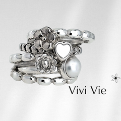Parl & sterling silver ring.