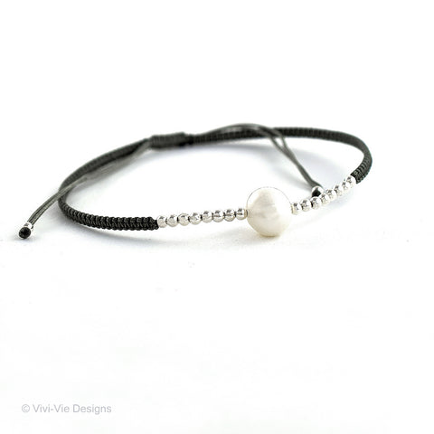 Pearl and 925 Silver Friendship Bracelet Taupe